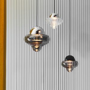DESIGN BY US Závěsné svítidlo LED Nutty, kouřově šedá / černá, Ø 18,5 cm, sklo