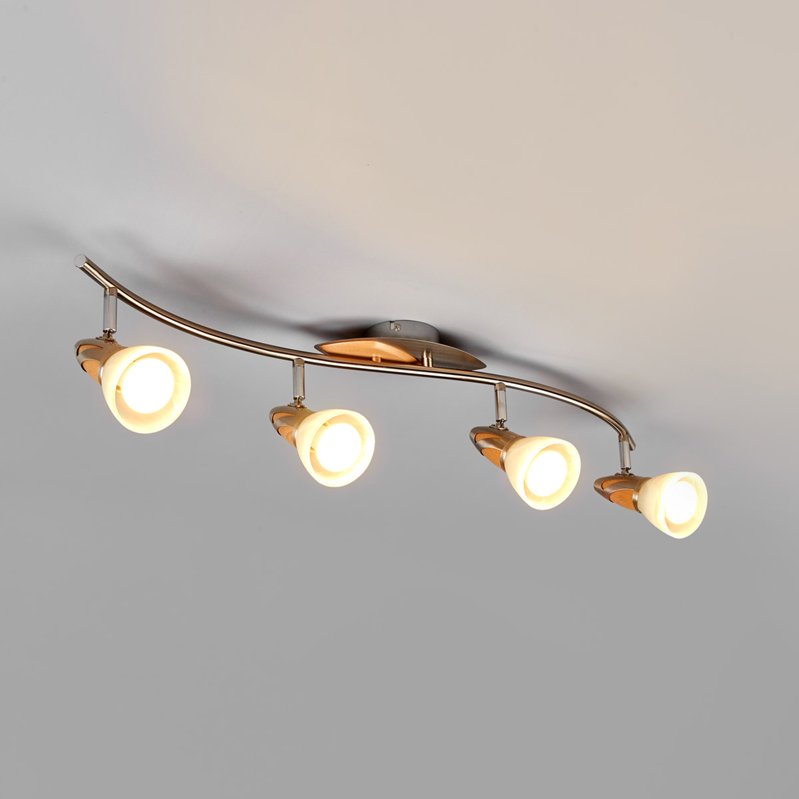 Lindby 4bodové dřevěné stropní světlo Marena s LED E14