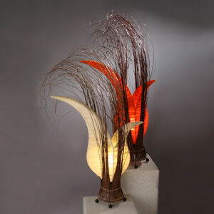 Woru Bunga stolní lampa v květinovém tvaru, oranžová